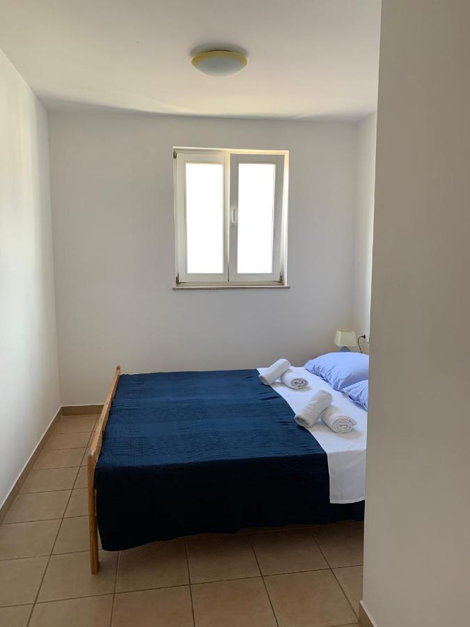 Apartments Happy Stay Center Baska Extérieur photo