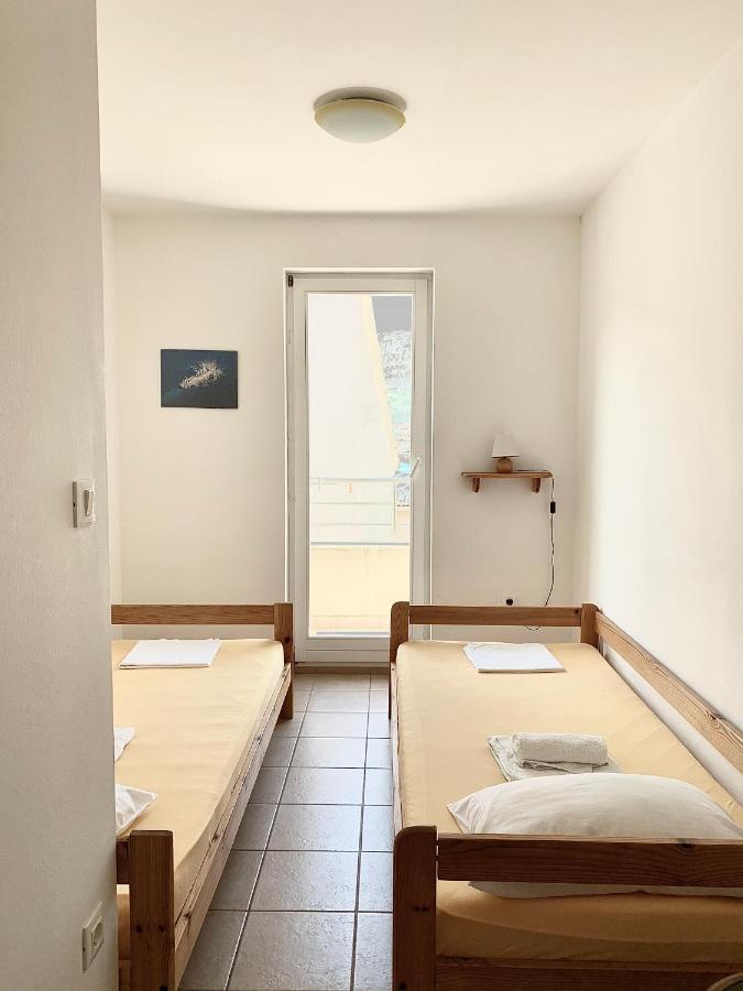 Apartments Happy Stay Center Baska Extérieur photo