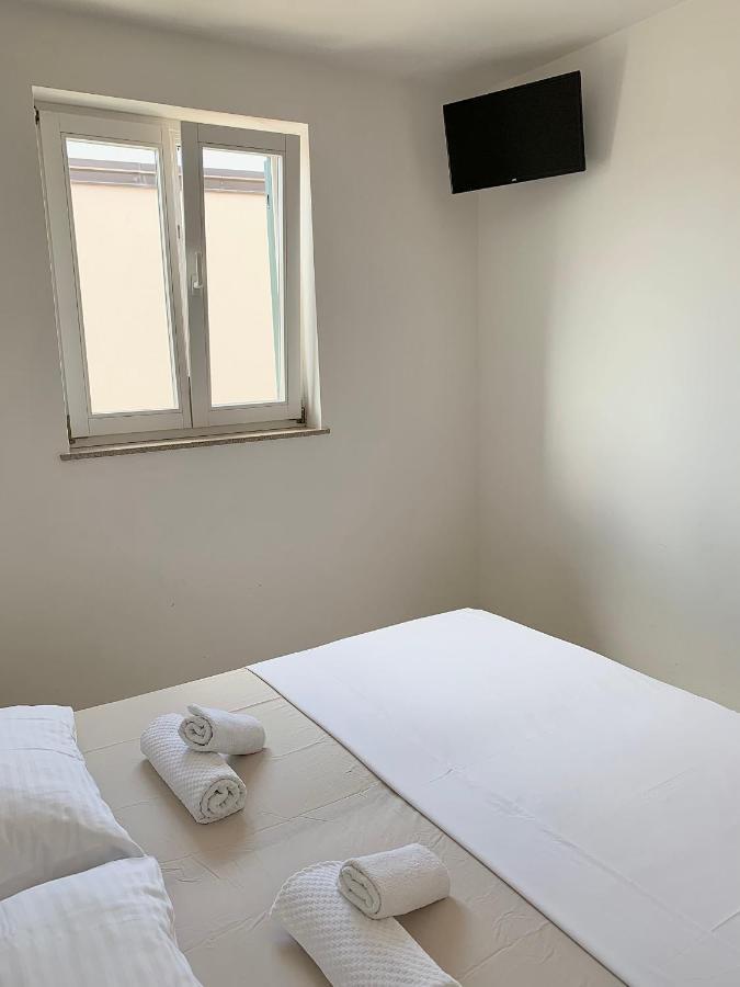 Apartments Happy Stay Center Baska Extérieur photo
