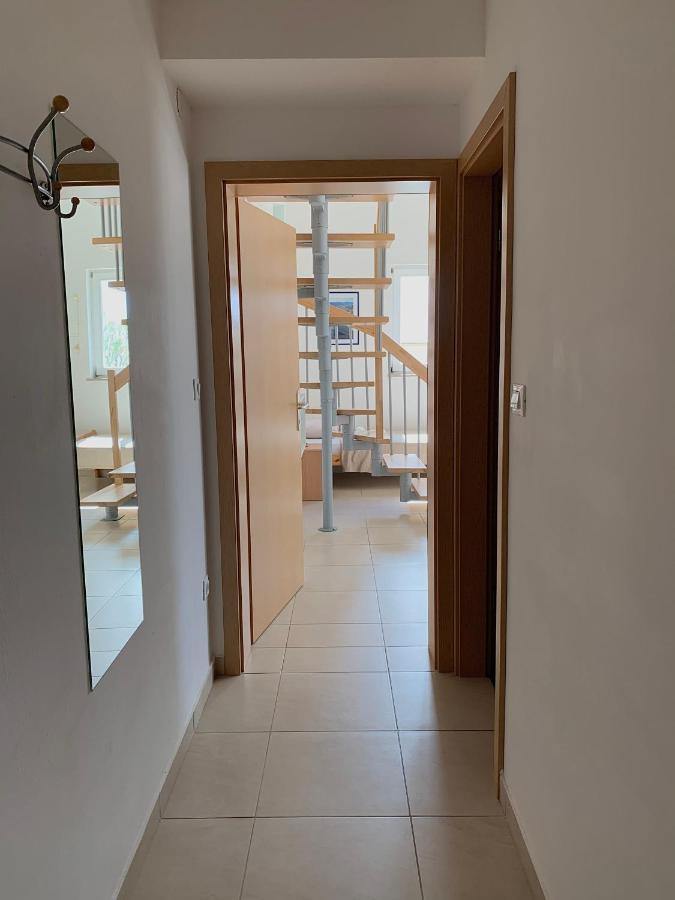 Apartments Happy Stay Center Baska Extérieur photo