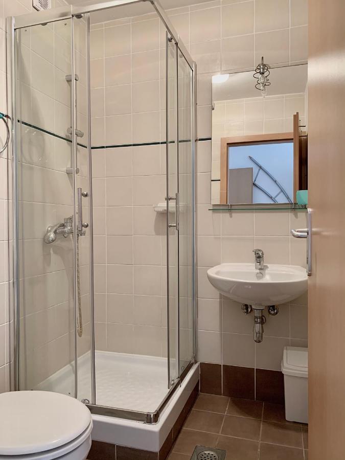 Apartments Happy Stay Center Baska Extérieur photo