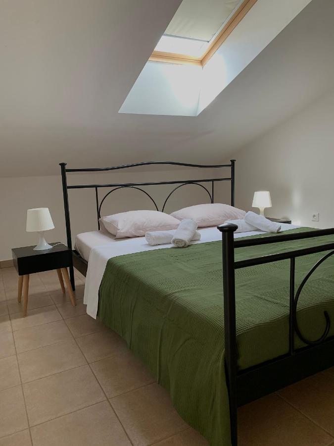 Apartments Happy Stay Center Baska Extérieur photo