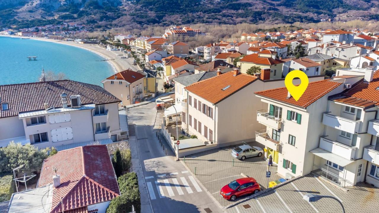 Apartments Happy Stay Center Baska Extérieur photo